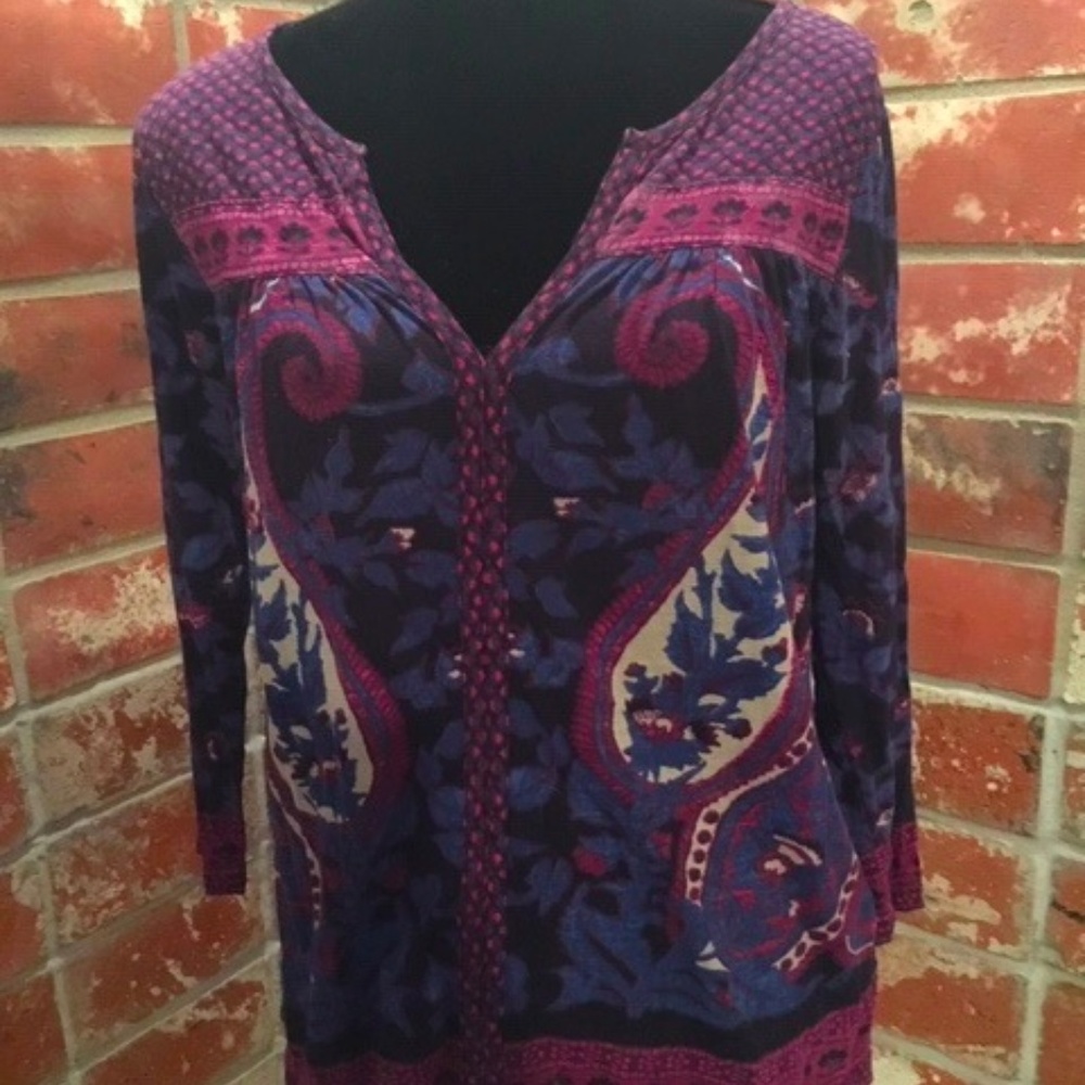 Striking Lucky Brand V-Neck in Jewel Tones